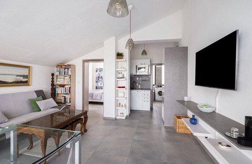 Lany Villa | Stunning villa for 4 people with pool, WIFI, TV, balcony and panoramic view