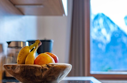 Oetz Villa | Stunning villa for 5 guests with WIFI, TV, balcony and parking