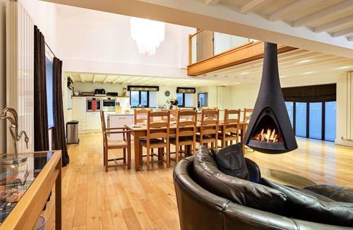 Bretherdale House | Stunning villa for 10 people with WIFI, TV and parking