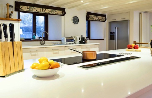 Bretherdale House | Stunning villa for 10 people with WIFI, TV and parking