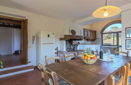 Scandicci House | Stunning villa with WIFI, private pool, TV, patio, pets allowed, panoramic view and parking