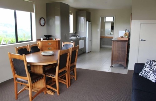 Te Kuiti Other | Stunning Waitomo countrysides Te Kumi Tirohanga