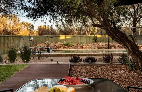 Connellan House | Sturt Desert Pea House