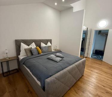 Seekirchen am Wallersee Apartment | Stylische Ferienwohnung