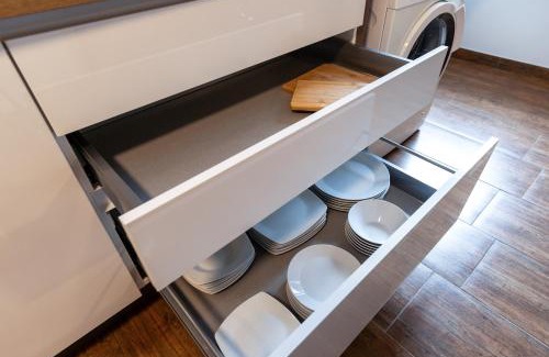 Neubeckum Apartment | Stylische große 5-Zimmerwohnung-WLAN-Free Parking-