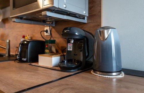 Neubeckum Apartment | Stylische große 5-Zimmerwohnung-WLAN-Free Parking-