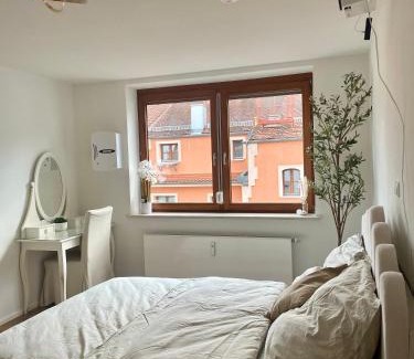 Gersthofen Apartment | Stylisches Apartment mit Dachterrasse und Whirlpool