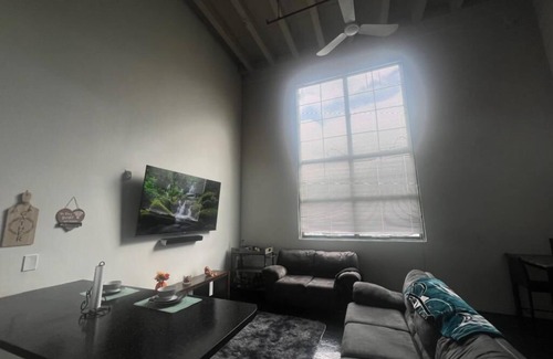 Cabbagetown Apartment | Stylish 1-bedroom loft in the heart of Atlanta/Belt Line