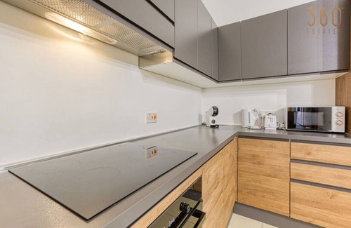 St. Andrew's Apartment | Stylish 1BR home with full amenities in Swieqi!