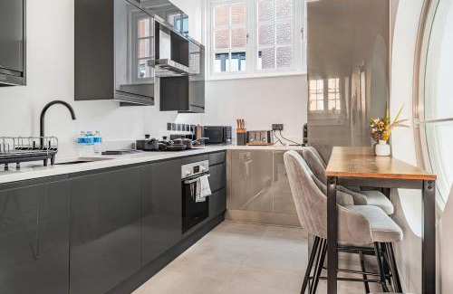 Nottingham City Centre Apartment | Stylish 2-Bed, 2-Bath Apartment in Prime City Centre