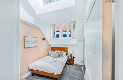 Nottingham City Centre Apartment | Stylish 2-Bed, 2-Bath Apartment in Prime City Centre
