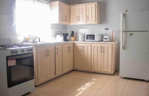 Saint John Parish Apartment | Stylish 2-Bed, Sleeps 3, Cosy & Comfortable