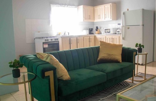 Saint John Parish Apartment | Stylish 2-Bed, Sleeps 3, Cosy & Comfortable