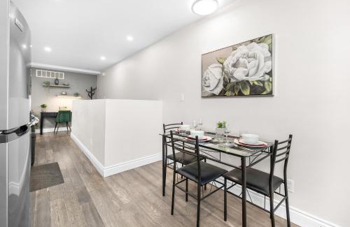 Lowertown Apartment | Stylish 2 Bedroom Condo Downtown Ottawa