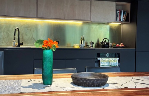 Wye River House | Stylish 2-bedroom house with AC, WiFi in Wye River