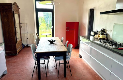 Chevrainvilliers House | Stylish 4 bedroom Country House one hour from Paris