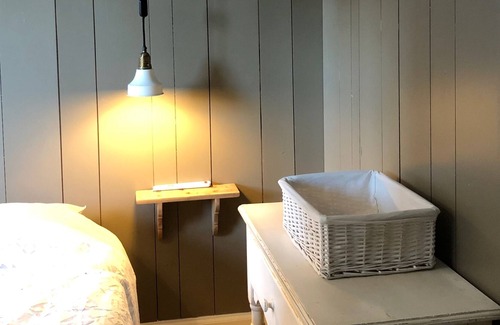 Landsmeer House | Stylish 4 p. apartment in renovated farm on the country side of Amsterdam