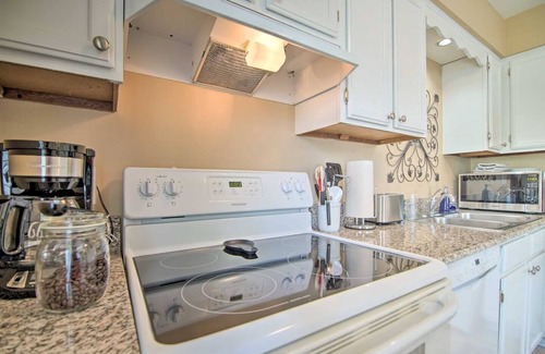 Gurnee House | Stylish 5Bd Home Near Beach & Base