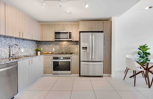 Doral Apartment | Stylish and Modern 1BR | Resort-Style Amenities