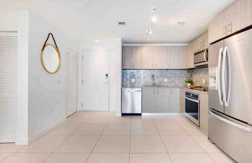Doral Apartment | Stylish and Modern 1BR | Resort-Style Amenities