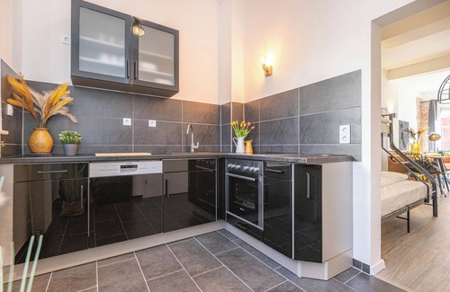 Holsterhausen Apartment | Stylish apartment/5 min to trade fair & city center