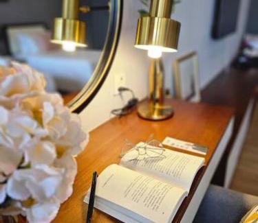 Golden Triangle Apartment | Stylish Ceylonz Suite near Bukit Bintang 4pax