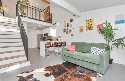 Montgomery House | Stylish Chic Tiny Loft Bungalow