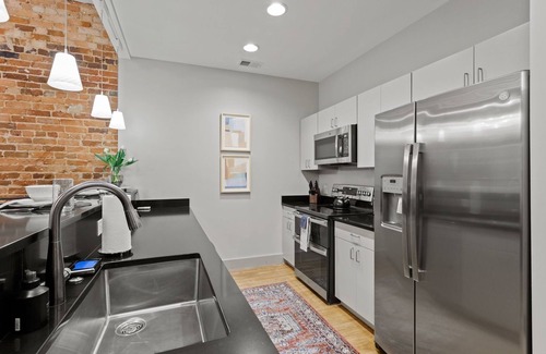 Spartanburg Apartment | Stylish City Apartment B with Patio