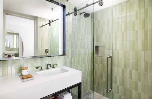 Tenderloin Hotel | Stylish & Comfortable Stay in the Heart of Downtown San Francisco