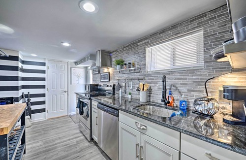 Michigan Park Apartment | Stylish DC Studio ~ 5 Mi to National Mall!
