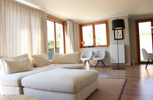 Knokke House | Stylish enjoyment on the coast