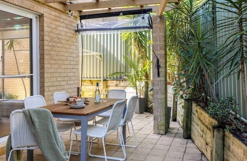 Corlette House | Stylish family friendly oasis - Lette @ Corlette