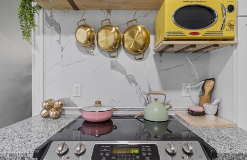 West Allis House | Stylish Gem With Fun Hidden Door, Centrally Located to Milwaukees Attractions
