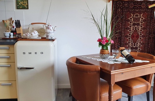 Kamperland House | Stylish Holiday Home Near Sea