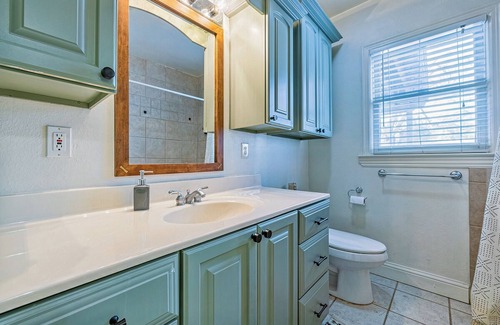 Tech Terrace House | Stylish Home Near Texas Tech Large Patio + Yard