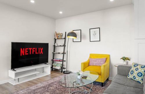 Altadena Apartment | Stylish Home w Free Parking Near LA Hotspots#8