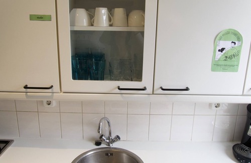 Groningen Bed & Breakfast | Stylish Lottus Room in Duplex Near Center & UMCG