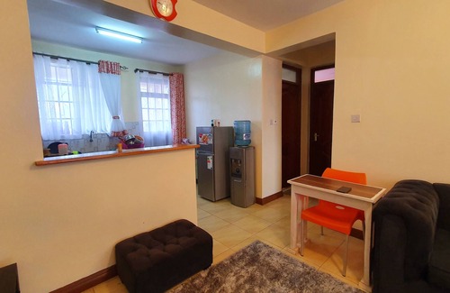 Kikuyu Apartment | Stylish Luxe Apartment- 2 mins walk from Shopping Mall and Market
