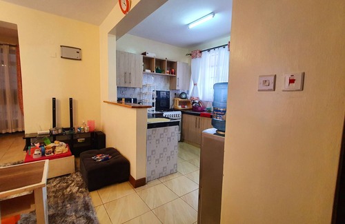 Kikuyu Apartment | Stylish Luxe Apartment- 2 mins walk from Shopping Mall and Market
