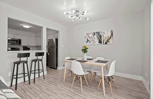 Rochester Apartment | Stylish & Modern Unit Prime Location & Comfort