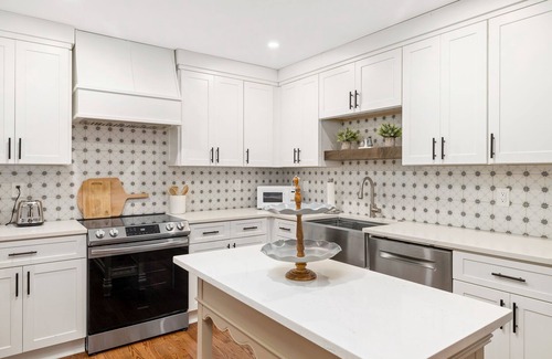 Northlake House | Stylish, Newly Renovated Home in Prime Location!