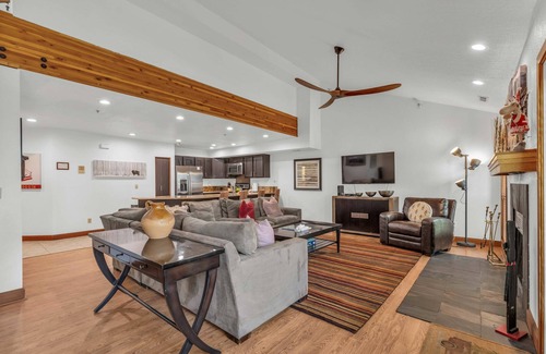 North Park City Condo | Stylish SilverCliff Condo -Walk to Lift w/Hot Tub
