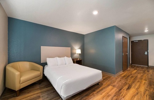 Rockledge House | Stylish Single Room with Kitchen Near TreeTop Trek Park & Outdoor Fun
