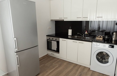 Palaio Faliro Apartment | Stylish spacious apartment in Palaio Faliro (Fal C1)