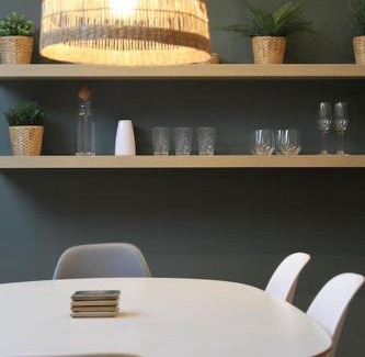 Porthmadog Apartment | Stylish & Spacious Town Centre Duplex Apartment