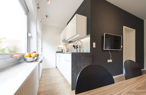 Bayreuth Apartment | Stylish studio apartment with green views