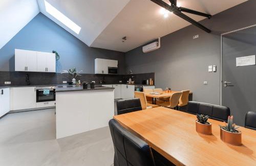 Oss House | Stylish Suite Near Gouden Ham Wifi Ac