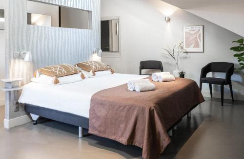 Oss House | Stylish Suite Near Gouden Ham Wifi Ac