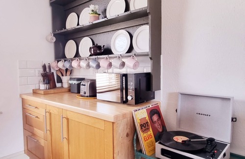 Nailsworth Apartment | Stylish Town Centre Apartments