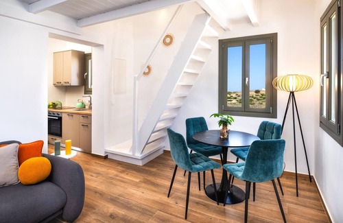 Pyrgos Apartment | Stylish two bedroom apartment with outdoor Hot Tub and private parking
